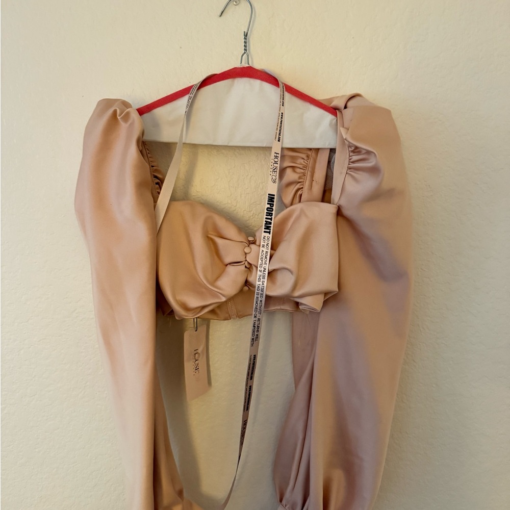 House of CB Nude Crop Top - Picture 1 of 3